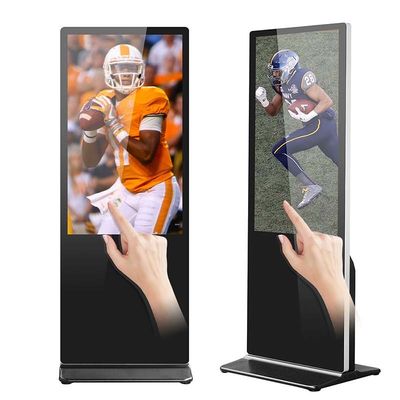 plancher 55Inch se tenant annonçant le kiosque interactif d'écran tactile de joueur