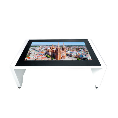 Tableau interactif d'écran tactile de BT4.0 IPS affichage à cristaux liquides RJ45 de 43 pouces avec des roues