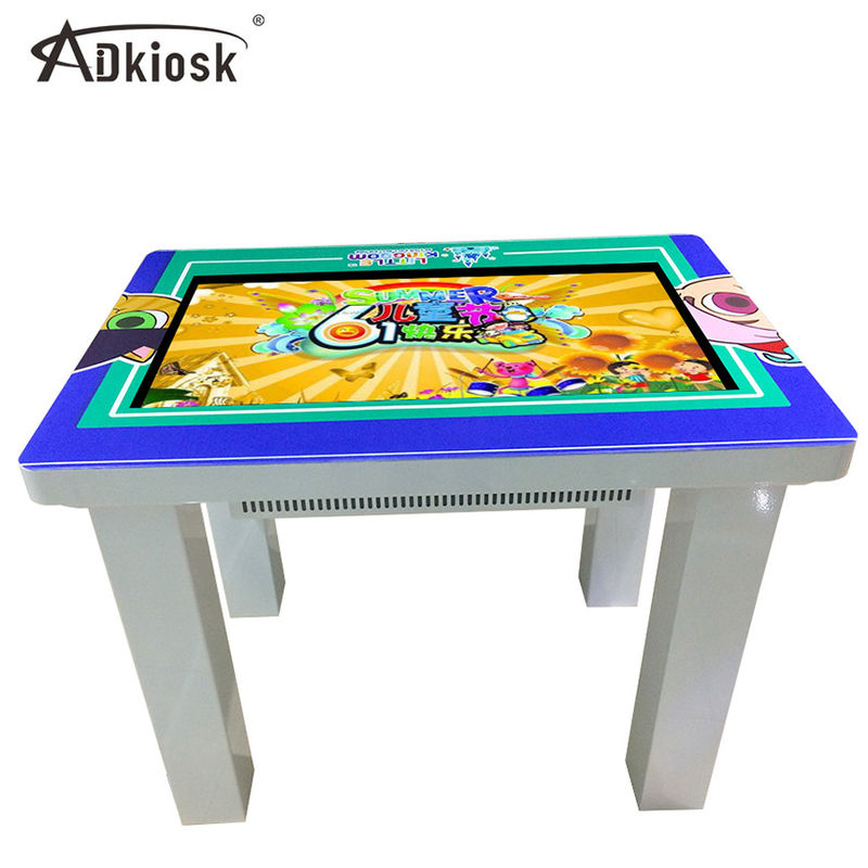16:9 16.7M Color d'affichage à cristaux liquides du Tableau de jeu d'écran tactile de conseil de Digital 32inch
