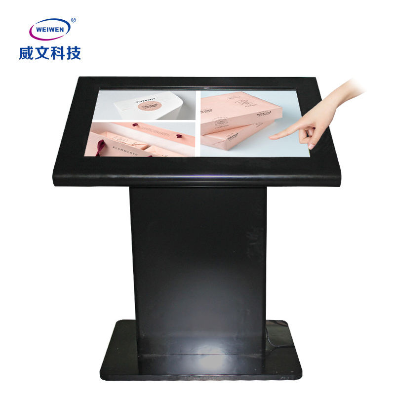 Kiosque d'intérieur fait sur commande d'enseigne de Digital d'écran tactile de l'affichage à cristaux liquides Rk3288 Wifi de la taille HD 4k